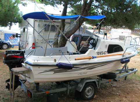 REFUL 490 C SEA - Vozila - Crna Gora