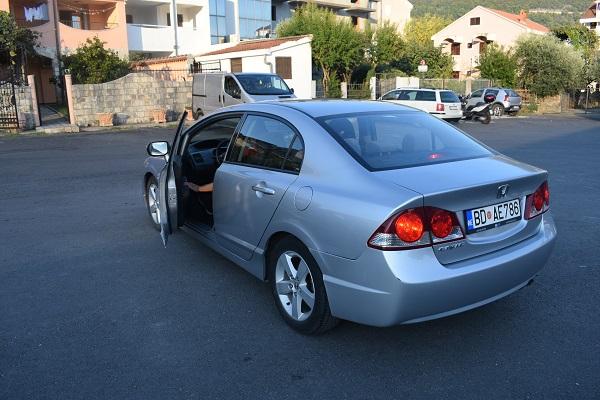 Honda Civic - prodaja - Vozila - Crna Gora