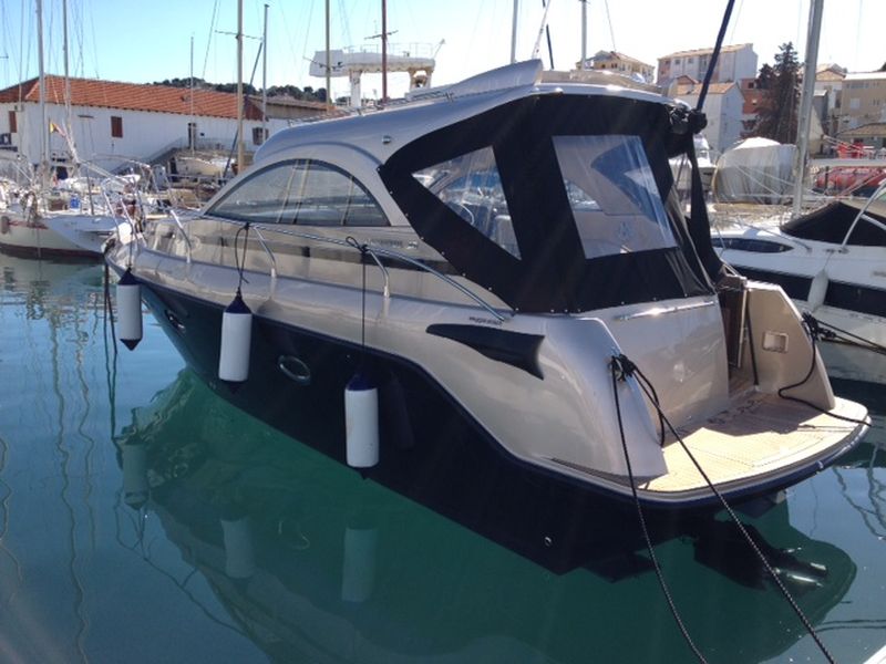 Mirakul 30 Hardtop - model god.2015 - Vozila - Crna Gora