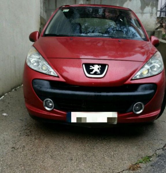 PRODAJEM PEUGEOT 207. 2007 GODISTE. BUDVA - Vozila - Crna Gora