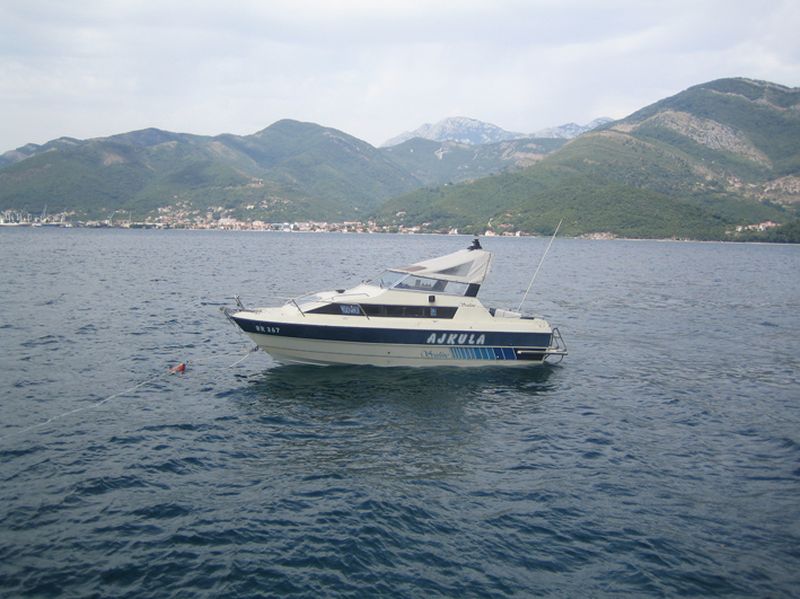 PRODAJEM LUX GLISER POVOLJNO - Vozila - Crna Gora