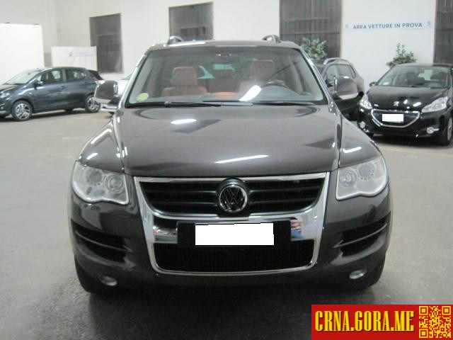 Prodajem auto: Volkswagen - Touareg 2,5tdi 2008 godište, Podgorica - Vozila - Crna Gora