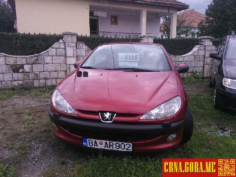 Prodajem auto: Peugeot - 206 cc 2002 godište, Berane - Vozila - Crna Gora