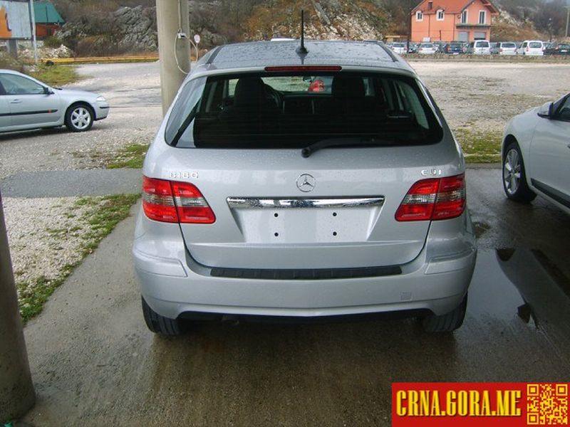 Prodajem auto: Mercedes Benz - B 180 B clasa 2011 godište, Cetinje - Vozila - Crna Gora