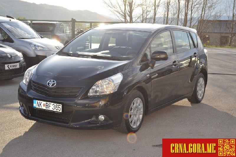 Prodajem auto: Toyota - Verso 2.0 D4D LUNA 2010 godište, Nikšić - Vozila - Crna Gora