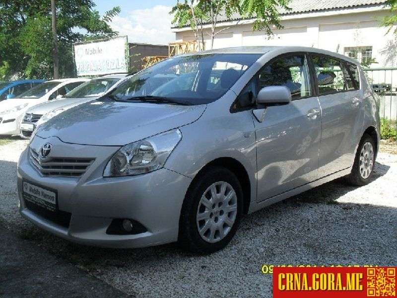Prodajem auto: Toyota - Verso d 2010 godište, Podgorica - Vozila - Crna Gora