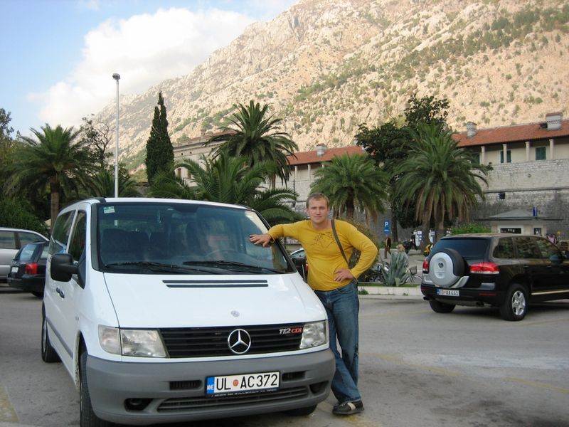 Mercedes VITO 2002 - Vozila - Crna Gora