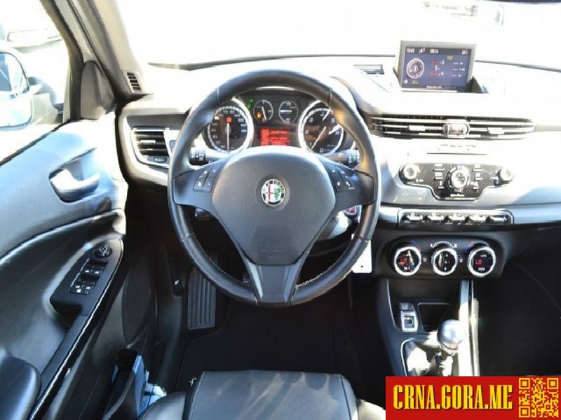 Prodajem auto: Alfa Romeo - Giulietta 1,6 JTDm2 2010 godište, Nikšić - Vozila - Crna Gora