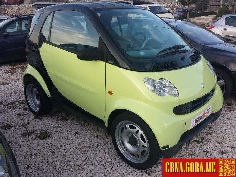 Prodajem auto: Smart - ForTwo benz 2003 godište, Cetinje - Vozila - Crna Gora