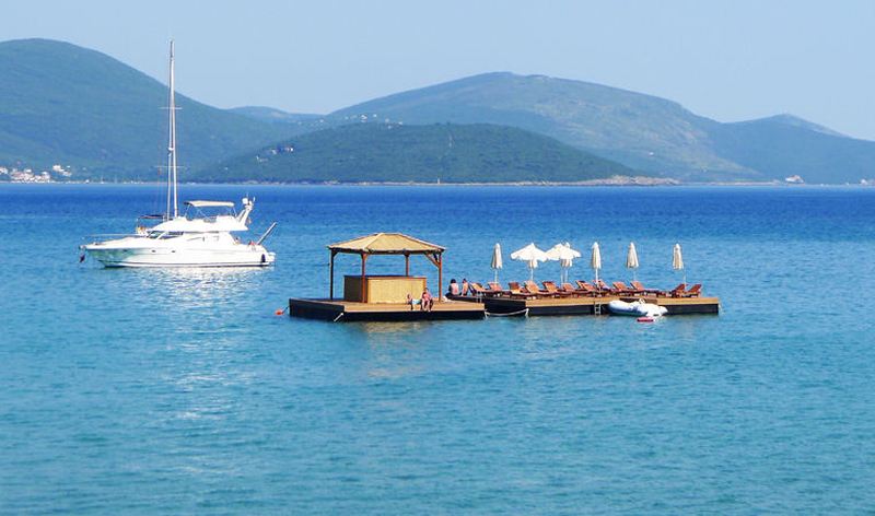 Izrada Bar(šank) na vodi - Vozila - Crna Gora