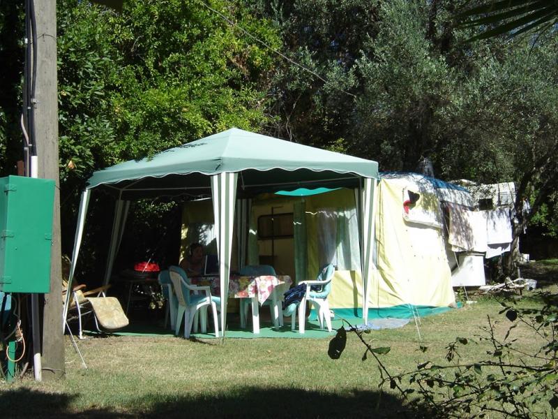 Kamp prikolica za camac - Vozila - Crna Gora