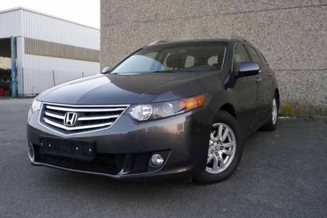 Honda Accord Tourer 2.2i DTEC - Vozila - Crna Gora