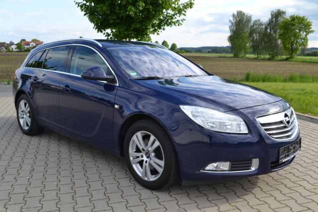 Opel Insignia 2.0 CDTI Sports Tourer - Vozila - Crna Gora
