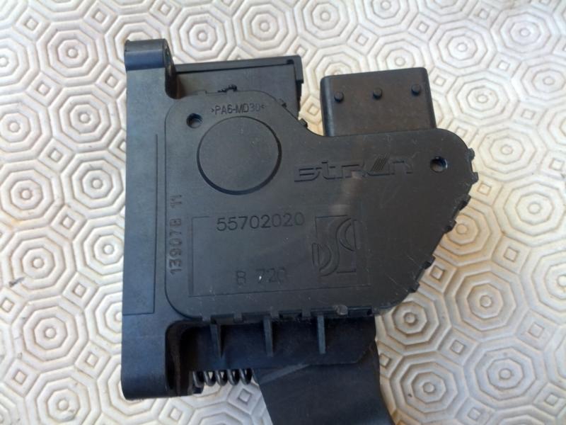 Opel Corsa D polovni djelovi - Vozila - Crna Gora