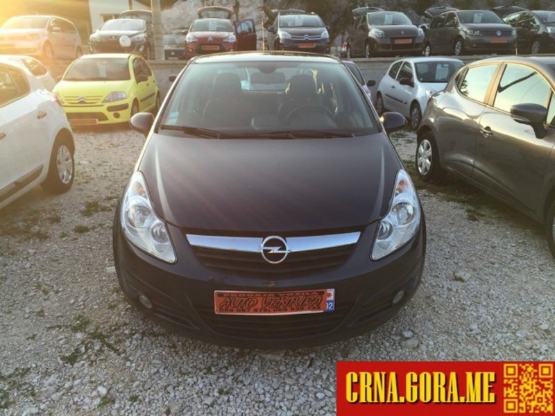Prodajem auto: Opel - Corsa cosmo 2010 godište, Cetinje - Vozila - Crna Gora