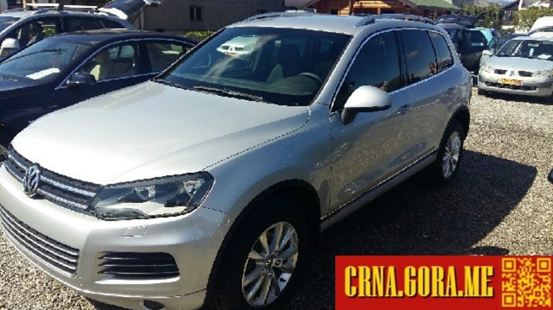 Prodajem auto: Volkswagen - Touareg 3,0d automatik 2010 godište, Podgorica - Vozila - Crna Gora