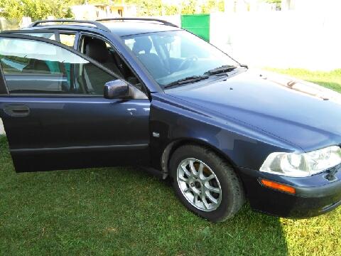 VOLVO V40 2001 - Vozila - Crna Gora