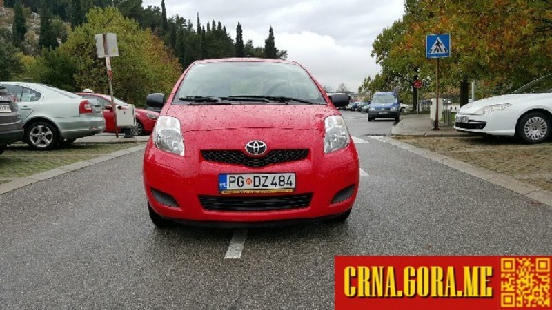 Prodajem auto: Toyota - Yaris 1,0 VVT 2011 godište, Podgorica - Vozila - Crna Gora
