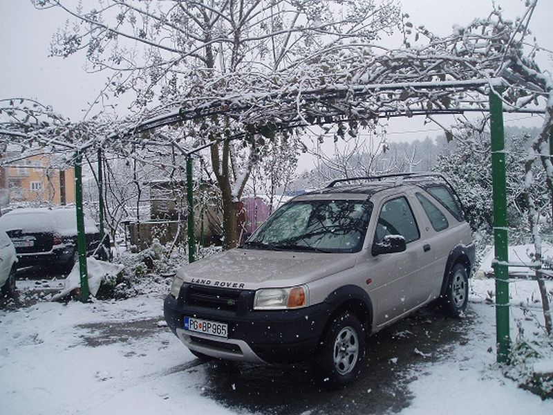 Land Rover Free Lander 2.0 TDI - Vozila - Crna Gora