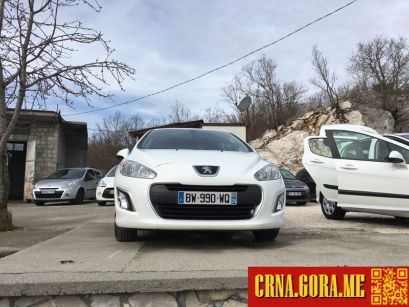 Prodajem auto: Peugeot - 308 10.2011.g 2011 godište, Cetinje - Vozila - Crna Gora