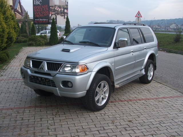 Prodajem Mitsubishi Pajero Stort TD - Vozila - Crna Gora