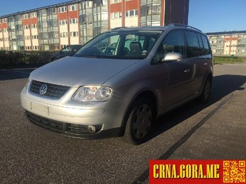 Prodajem auto: Volkswagen - Touran tdi dsg highline 2006 godište, Berane - Vozila - Crna Gora