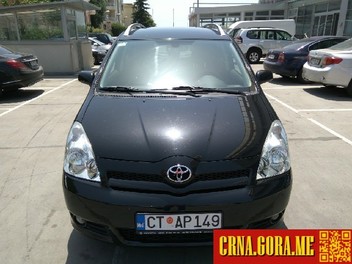 Prodajem auto: Toyota - Corolla Verso 2.2 D-4D 2006 godište, Podgorica - Vozila - Crna Gora