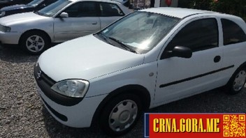 Prodajem auto: Opel - Corsa I 2001 godište, Podgorica - Vozila - Crna Gora
