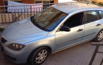 Mazda 3 u odlicnom stanju - Vozila - Crna Gora