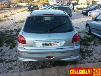 Prodajem auto: Peugeot - 206 benz 2005 godište, Cetinje - Vozila - Crna Gora