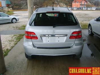 Prodajem auto: Mercedes Benz - B 180 B clasa 2011 godište, Cetinje - Vozila - Crna Gora