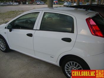 Prodajem auto: Fiat - Grande Punto 1,3 mjt 2008 godište, Cetinje - Vozila - Crna Gora