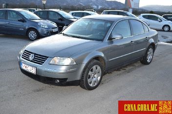 Prodajem auto: Volkswagen - Passat 1,9 TDI 068-888- 2004 godište, Nikšić - Vozila - Crna Gora