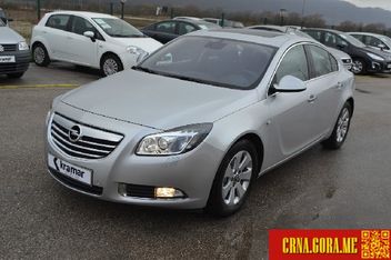 Prodajem auto: Opel - Insignia 2,0CDTI ECOFLEX 2010 godište, Nikšić - Vozila - Crna Gora