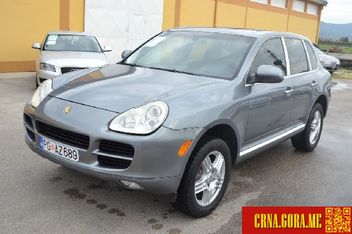 Prodajem auto: Porsche - Cayenne 3,2 I 2005 godište, Nikšić - Vozila - Crna Gora