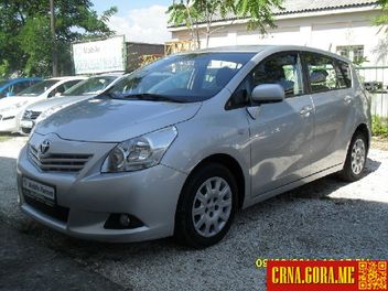 Prodajem auto: Toyota - Verso d 2010 godište, Podgorica - Vozila - Crna Gora
