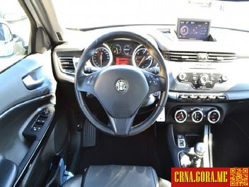 Prodajem auto: Alfa Romeo - Giulietta 1,6 JTDm2 2010 godište, Nikšić - Vozila - Crna Gora