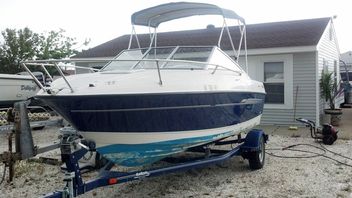 Top ponuda - Gliser 2006 Bayliner 192 - Vozila - Crna Gora