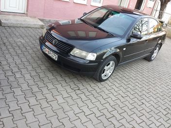 PRODAJEM PASATA B5 - Vozila - Crna Gora