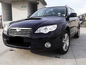 Subaru OUTBACK 2.0D 16V - Vozila - Crna Gora
