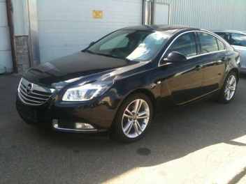 Opel Insignia 2.0 CDTI Sports - Vozila - Crna Gora