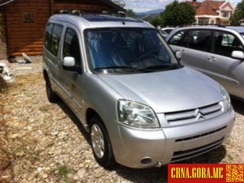 Prodajem auto: Citroen - Berlingo 1,6hdi 2006 godište, Podgorica - Vozila - Crna Gora