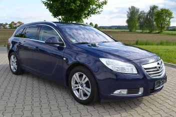 Opel Insignia 2.0 CDTI Sports Tourer - Vozila - Crna Gora