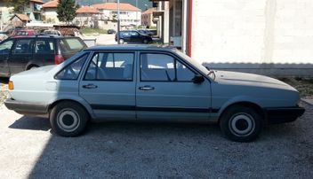 pasat CL - Vozila - Crna Gora