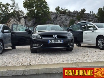 Prodajem auto: Volkswagen - Passat dsg 2012 godište, Cetinje - Vozila - Crna Gora