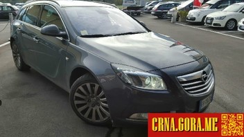 Prodajem auto: Opel - Insignia 2,0cdti 2011 godište, Podgorica - Vozila - Crna Gora
