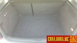 Prodajem auto: Volkswagen - Golf 4 tdi 2001 godište, Cetinje - Vozila - Crna Gora