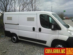 Prodajem auto: Peugeot - Boxer HDI 2006 godište, Podgorica - Vozila - Crna Gora
