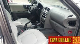 Prodajem auto: Hyundai - Santa Fe 2.0 CDTI 4WD 2005 godište, Podgorica - Vozila - Crna Gora