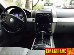 Prodajem auto: Volkswagen - Touareg 3,0tdi automatik 2006 godište, Podgorica - Vozila - Crna Gora